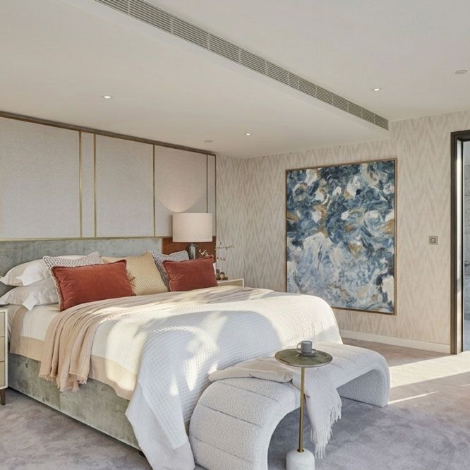 A distinctive London property opportunity shaped by location, lifestyle and waterfront appeal.
